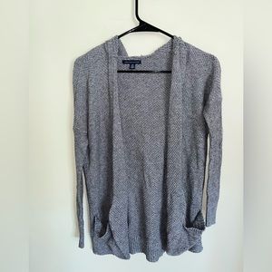 American Eagle Gray Knitted Cardigan